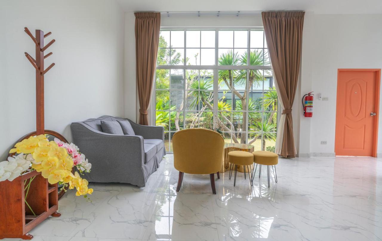 Utapao Sattahip Rayong Resort Ban Nong Sa 外观 照片